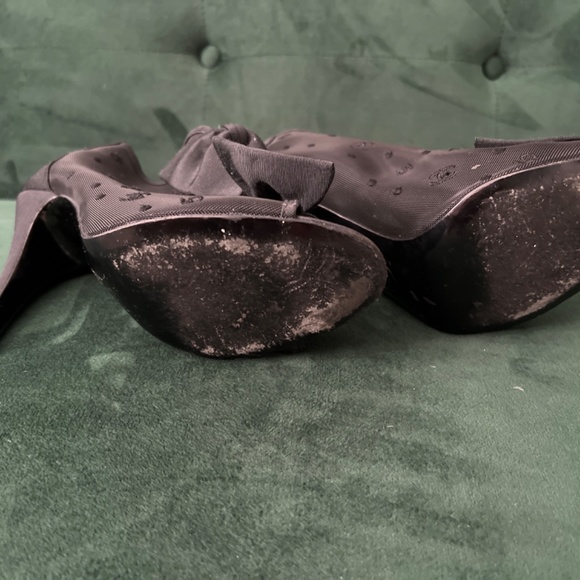 Chanel CC Mesh Open Toe Bow tie Ankle Booties 39 1/2 EU - Picture 4 of 5